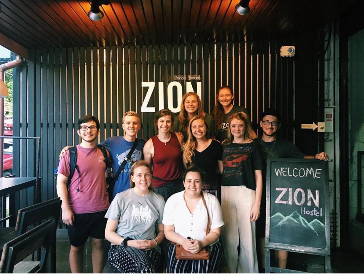 Zion Hostel Chiang Mai Exterior foto